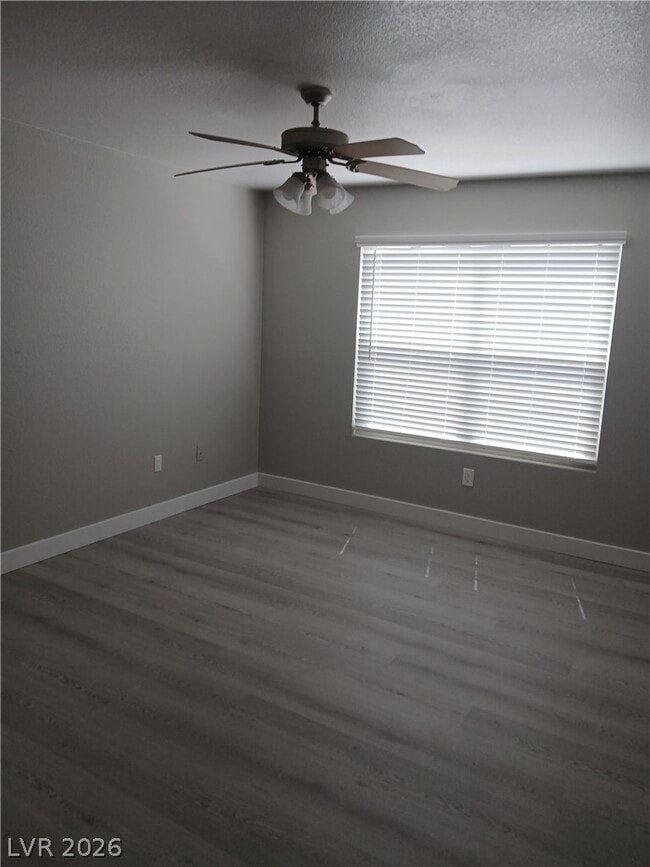 Building Photo - 555 E Silverado Ranch Blvd