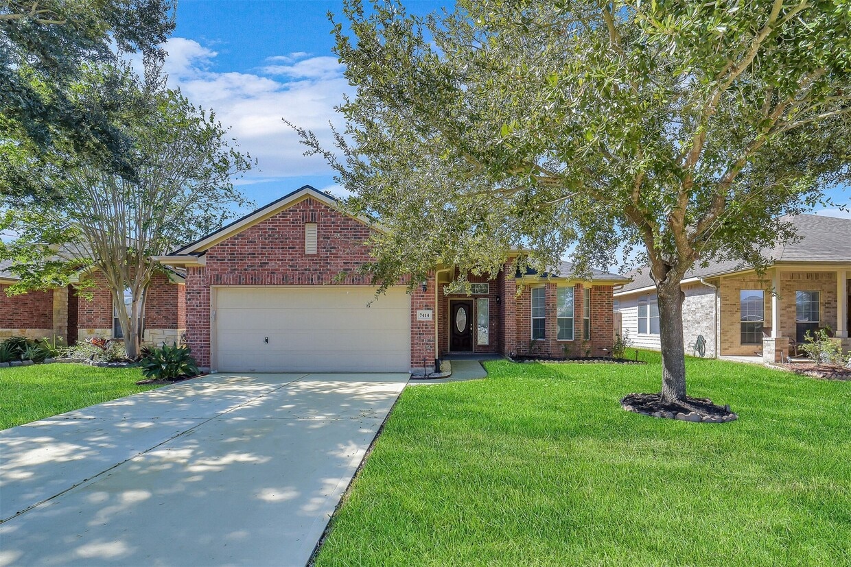 Foto principal - 7414 Compass Rose Dr