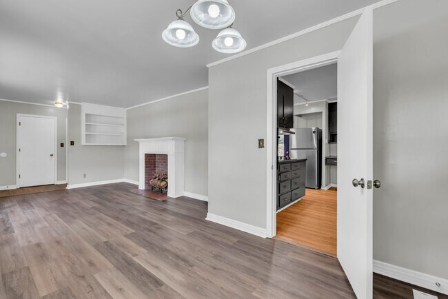 Building Photo - 1613 Johanna Fairway