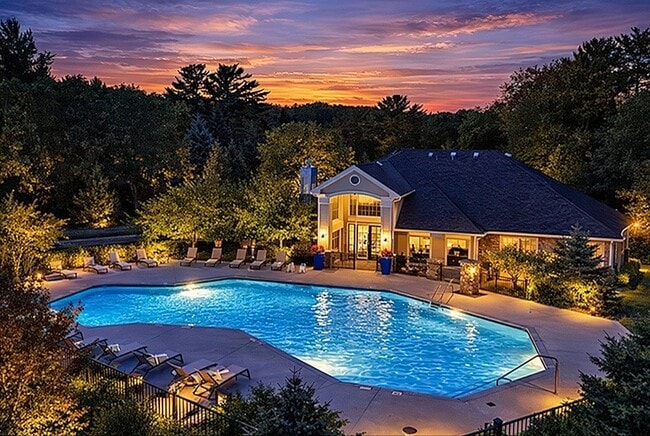 Building Photo - 43 North