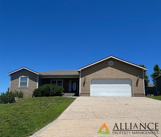 Building Photo - NEWLY PAINTED! Walk Out Basement & Much, Much More!