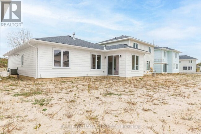 Building Photo - 106 Sandcastle Ky