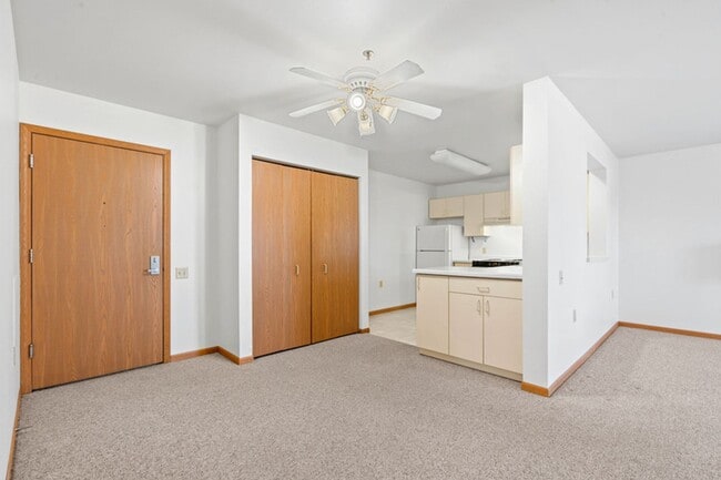 Building Photo - Hawthorne Senior Apartments