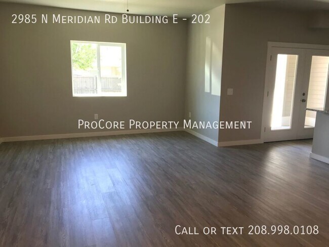 Building Photo - Experience exquisite apartment living at M...