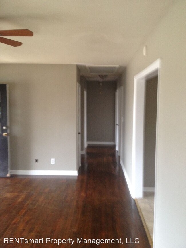 Building Photo - 3 br, 1 bath House - 4020 Murrelle Street