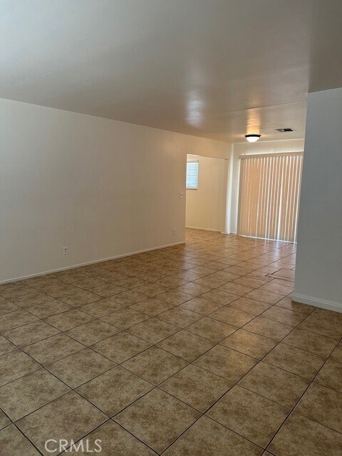 Foto del edificio - 13830 San Martin Rd