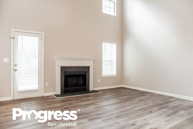 Building Photo - 532 Moss Stream Ln