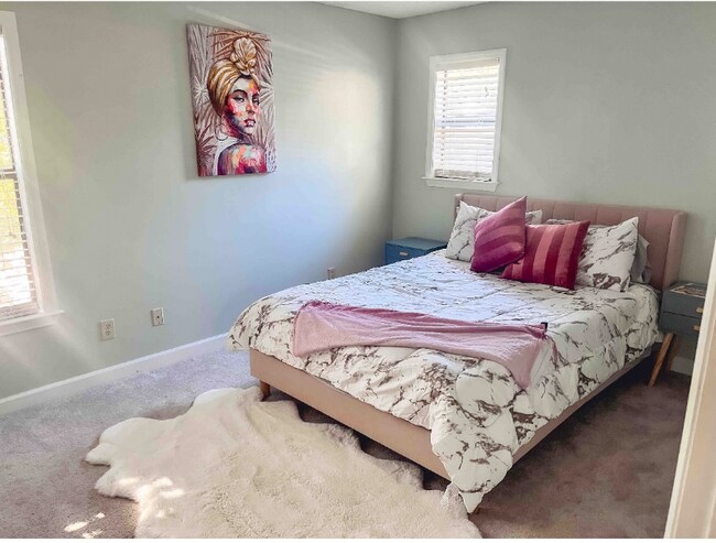 Foto del edificio - 448 Deerwood St