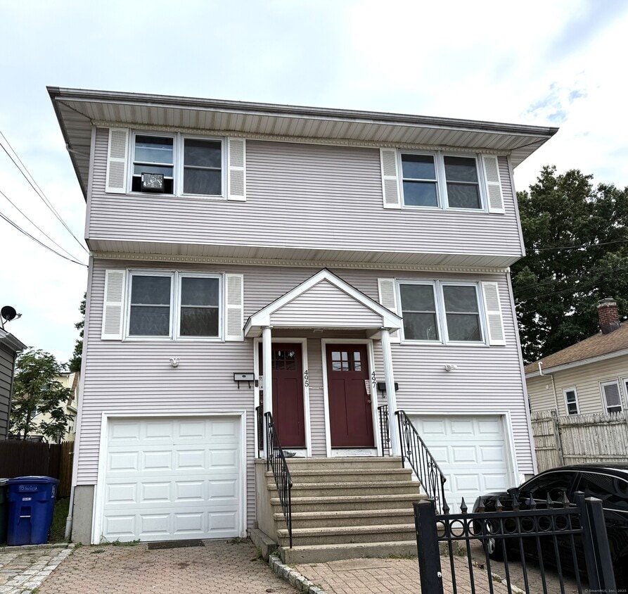 Foto principal - 497 Garfield Ave