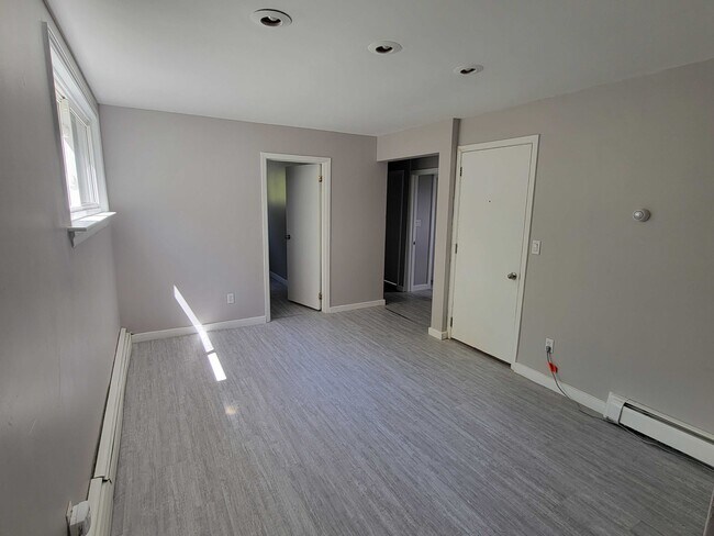 Photo du bâtiment - 4 Guy St