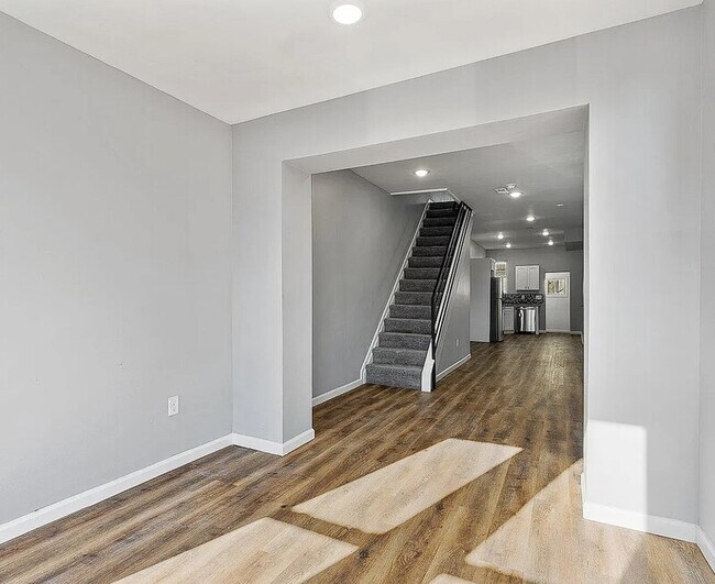 Foto del edificio - 1754 Georges Ln