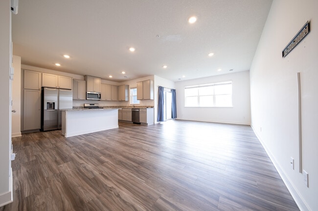 Building Photo - 13808 Kaylemore Trl