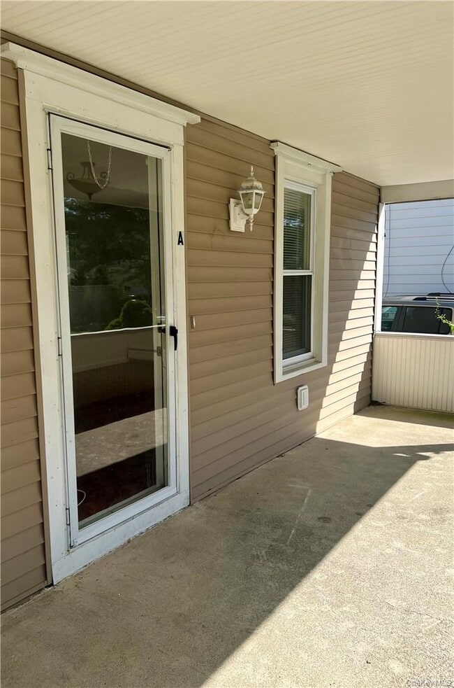 Building Photo - 8 Park Ave