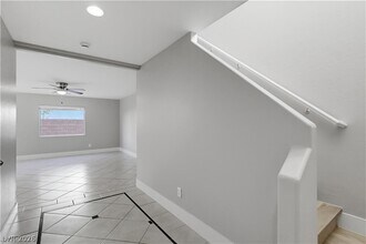 Building Photo - 8946 W Marmo Ave
