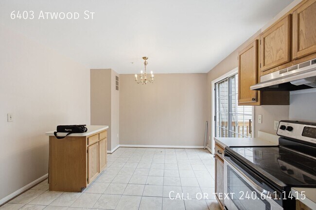 Building Photo - 6403 Atwood St