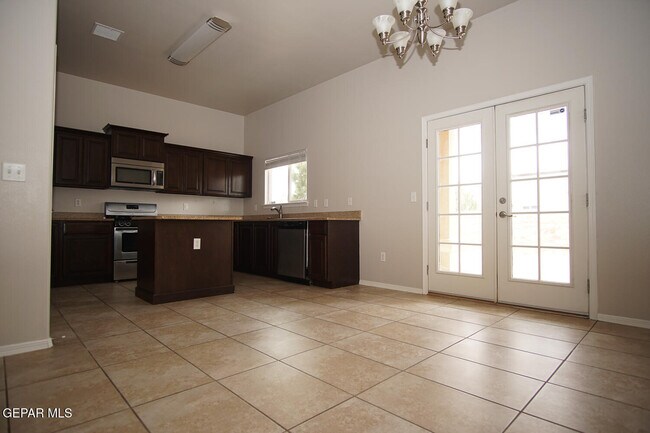Building Photo - 5408 Pedro Lucero Dr