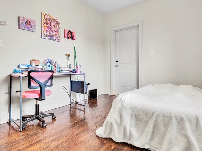 Building Photo - 5 Saint Margaret St