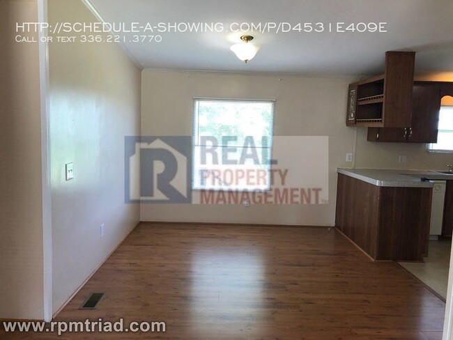 Foto del edificio - 8463 Reid Farm Rd