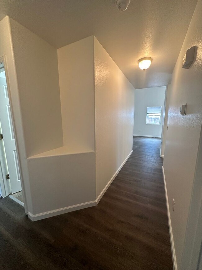 Foto del edificio - 3 bdr, 2 ba home for rent in Fernley