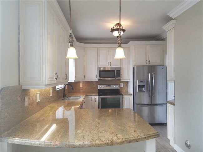 Building Photo - 13818 SW 52nd St