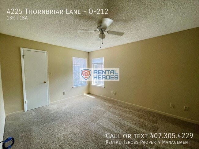 Building Photo - 4225 Thornbriar Ln