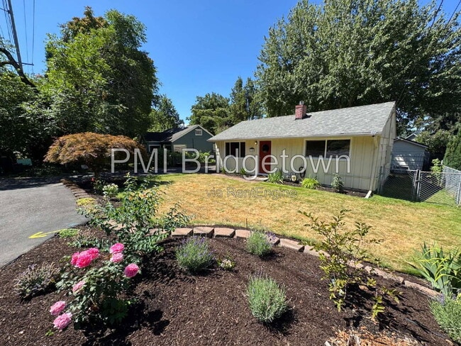 Building Photo - 9725 SE 29th Ave