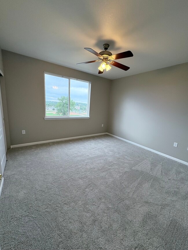 Building Photo - 10149 W 55th Dr