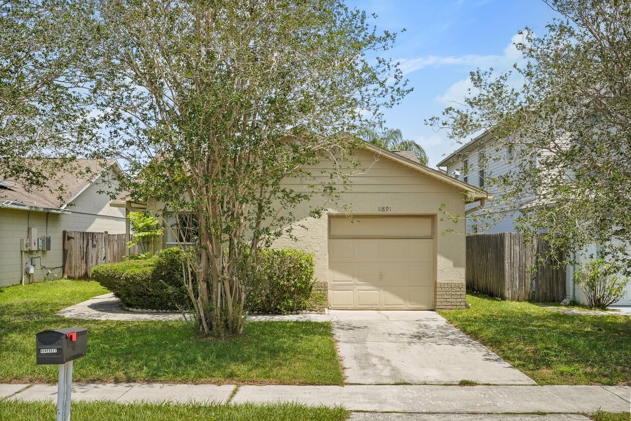 Primary Photo - 11891 Atlin Dr
