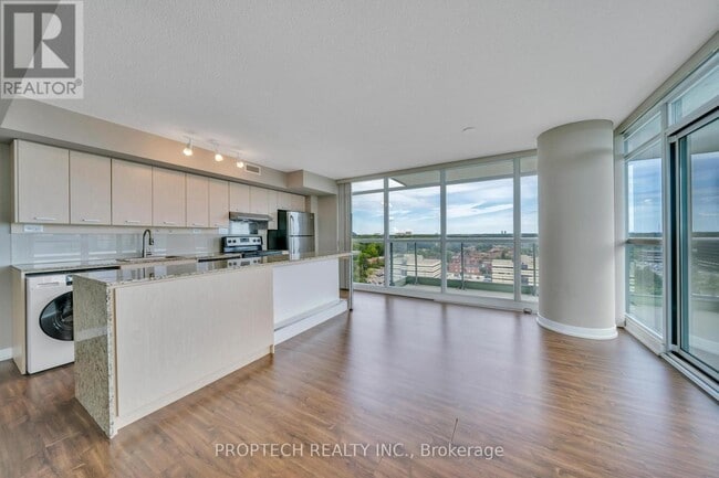 Building Photo - 33-1533 Singer Ct