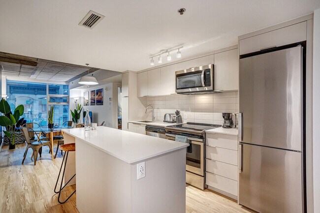 Photo du bâtiment - 1020 Rue de Bleury