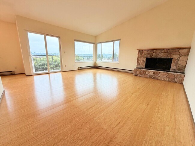 Photo - Bright Penthouse Corner Unit - Panoramic Views in Ballard!