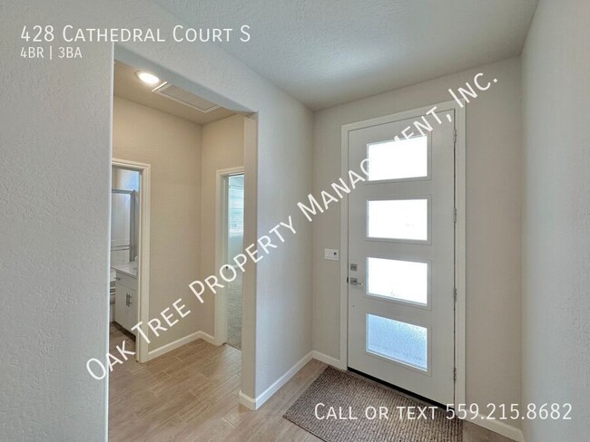 Foto del edificio - 428 Cathedral Ct