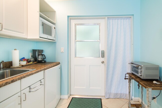 Foto del edificio - 751 Ocean Dr