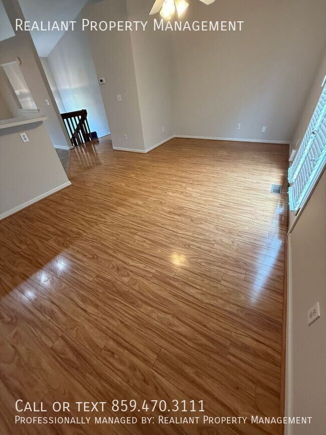 Photo - 402 Platt Dr House