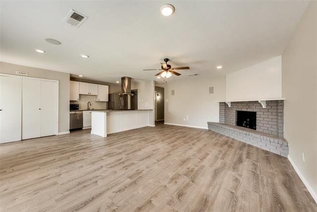 Building Photo - 1005 Bell Dr