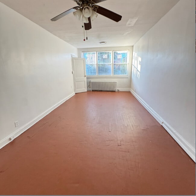 Building Photo - 441 Manor Pl NW