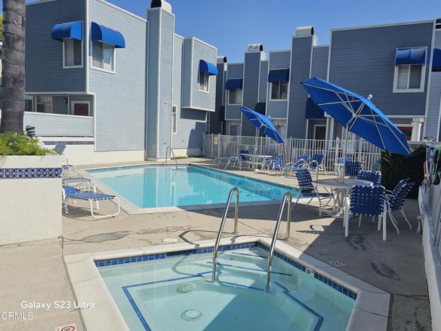 Foto del edificio - 3075 Foothill Blvd