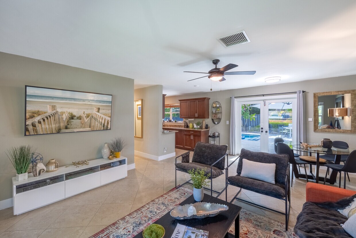 Foto principal - 505 SE 25th Ave