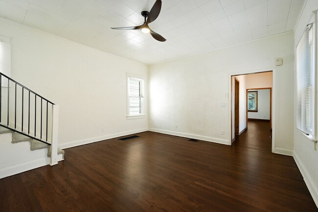 Foto del edificio - 422 N Thompson St