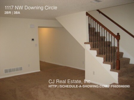 Building Photo - 1117 NW Downing Cir