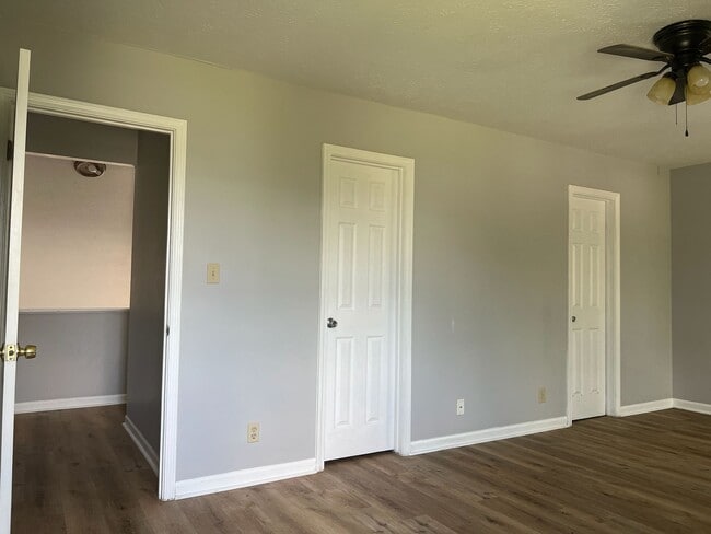 Building Photo - 116 Horizon River Dr