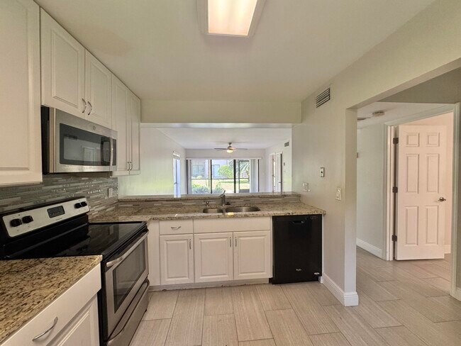 Foto del edificio - 159 NW 70th St