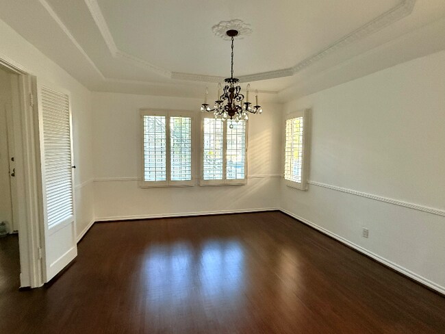 Foto del edificio - 8218 Blackburn Ave