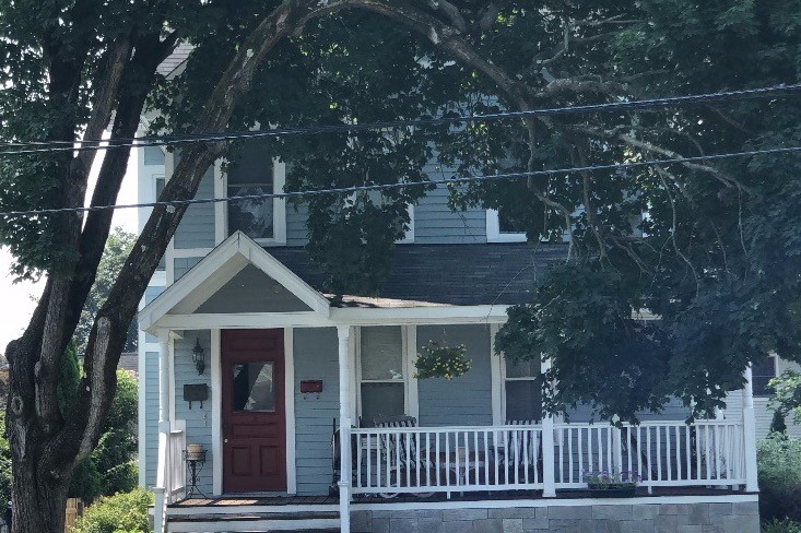 front exterior - 6 Lowndes Ave