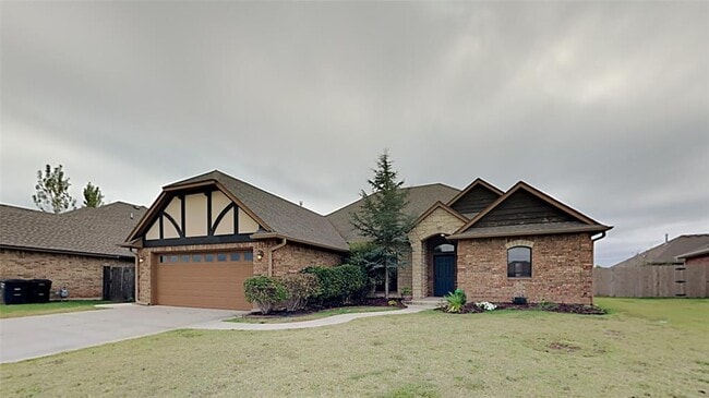 Building Photo - 616 Sally Ct