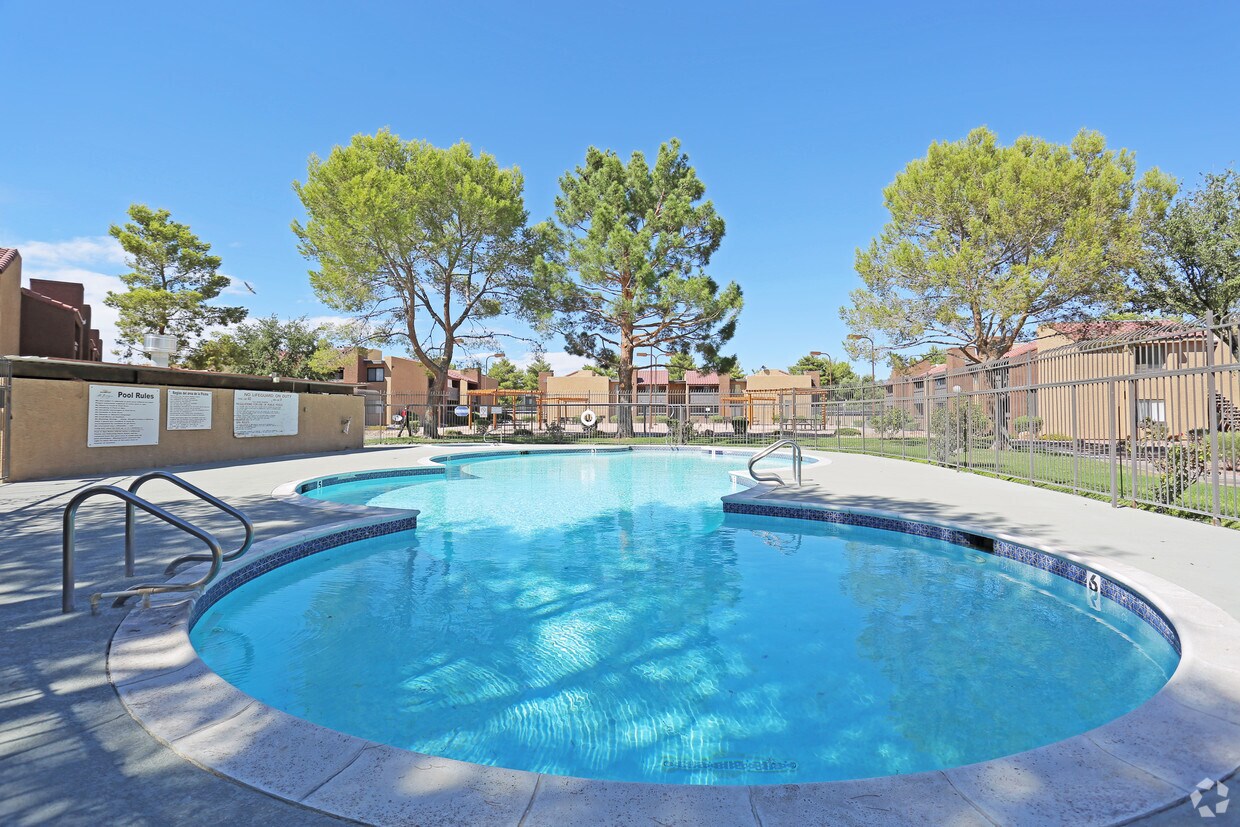 Sutton Place Apartments 5400 W Cheyenne Ave Las Vegas, NV