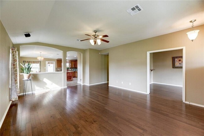 Foto del edificio - 18800 Alnwick Castle Dr