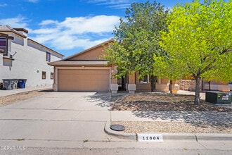 Building Photo - 11004 Ray Mena Ln