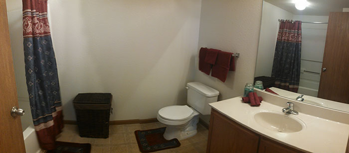 Baño - Westgate Apartments