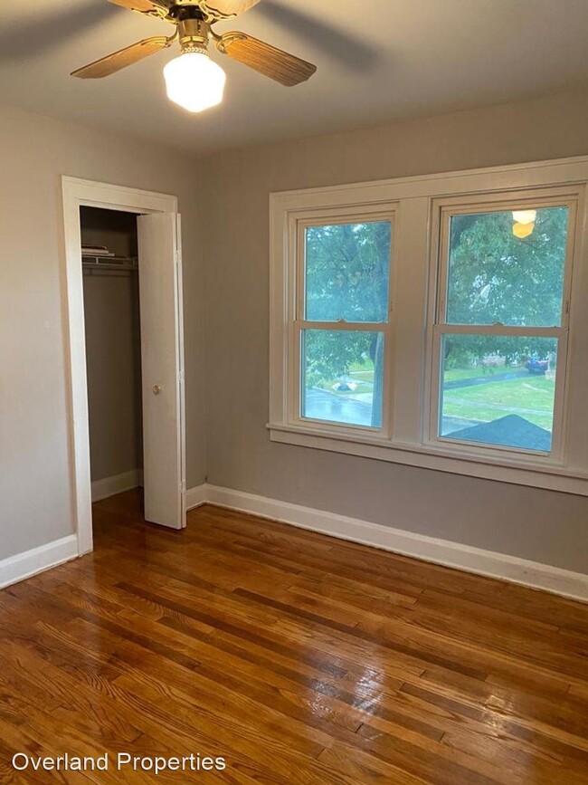 Building Photo - 3 br, 1.5 bath House - 3513 Silsby Ave
